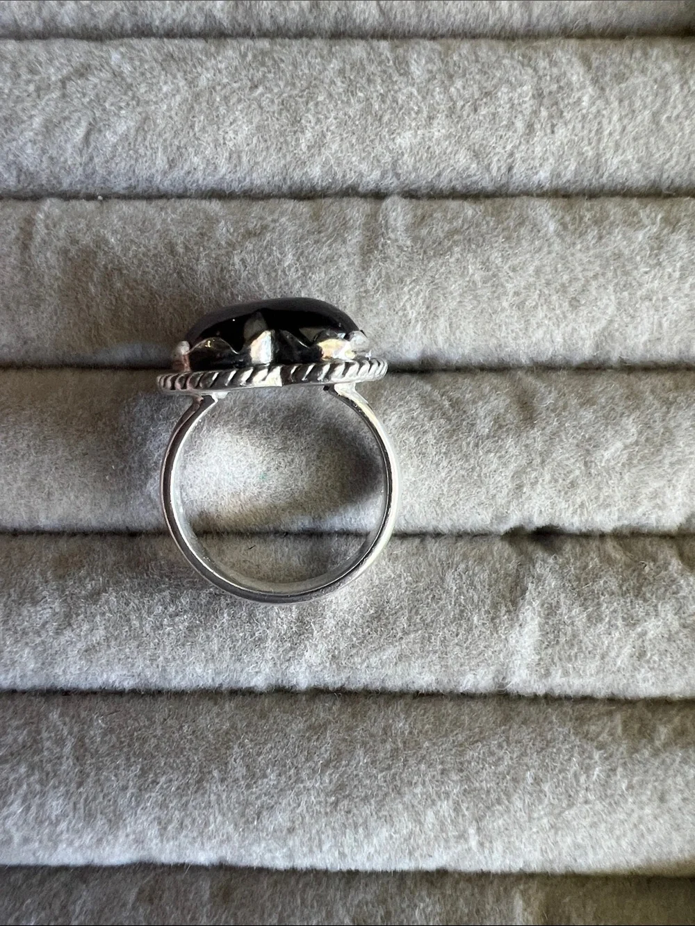 Heart-Shaped Garnet Gemstone Silver Ring - Women's Jewelry